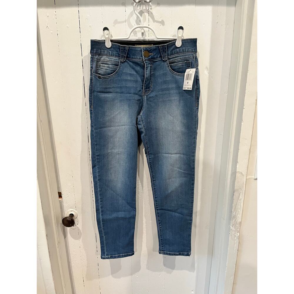 Democracy “Ab”solution Core Essential Jeans size 8
